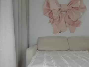 Watch murr__murr performing live on BoomCams free cam network