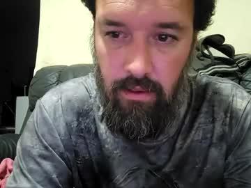 Watch myleshodges performing live on BoomCams free cam network