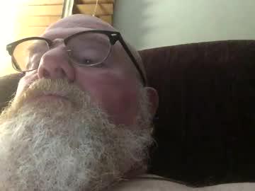 Watch myqueen76myqueen76 performing live on BoomCams free cam network