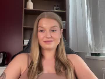 Watch mysteryericax performing live on BoomCams free cam network