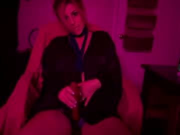 Watch mystical_divinity performing live on BoomCams free cam network