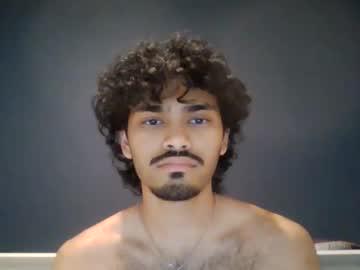 Watch nah1511 performing live on BoomCams free cam network