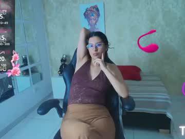 Watch nahomi_blaze56eup performing live on BoomCams free cam network