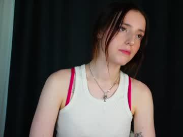 Watch nanalle performing live on BoomCams free cam network