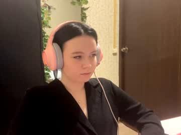 Watch nancigoldy performing live on BoomCams free cam network
