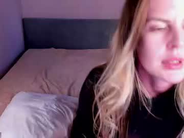 Watch nancyrich performing live on BoomCams free cam network