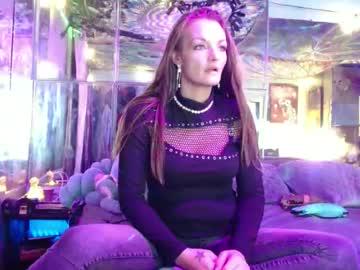 Watch napabunny performing live on BoomCams free cam network