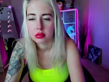 Watch nastasya_cute performing live on BoomCams free cam network