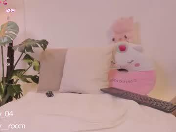 Watch nathaly_star04 performing live on BoomCams free cam network