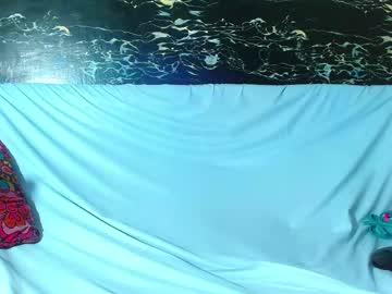 Watch naturalboobs1 performing live on BoomCams free cam network