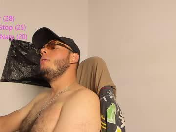 Watch naty_johan performing live on BoomCams free cam network