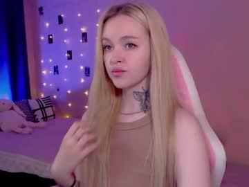 Watch naughty_mablee performing live on BoomCams free cam network