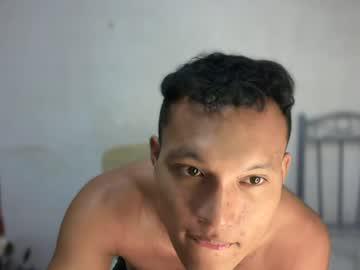 Watch naughtymark_nextdoorph performing live on BoomCams free cam network