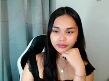 Watch naughtymuse_ performing live on BoomCams free cam network