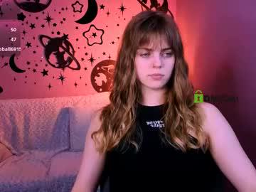 Watch naya_may performing live on BoomCams free cam network