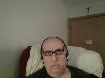 Watch needlesslove performing live on BoomCams free cam network
