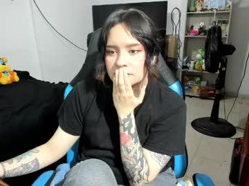 Watch neeko_lol_ performing live on BoomCams free cam network