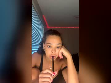 Watch nellybaby0134 performing live on BoomCams free cam network