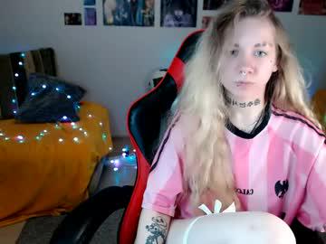 Watch nica_kawaii performing live on BoomCams free cam network