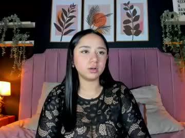 Watch niikkyy_ performing live on BoomCams free cam network