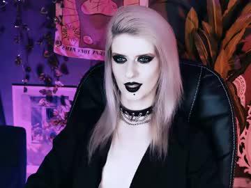 Watch noah_elmer performing live on BoomCams free cam network