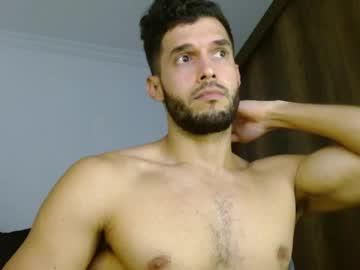 Watch noah_jhonsonn performing live on BoomCams free cam network