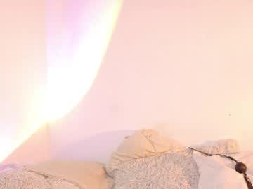Watch noah_lambert performing live on BoomCams free cam network