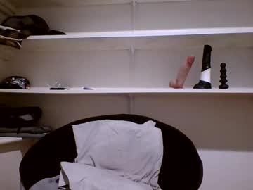 Watch noboundariesinprivate performing live on BoomCams free cam network
