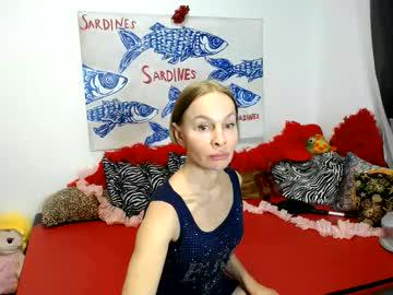 Watch noraohgreys performing live on BoomCams free cam network