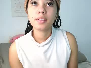 Watch northly performing live on BoomCams free cam network