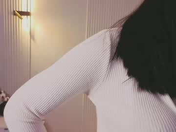 Watch oksymini performing live on BoomCams free cam network