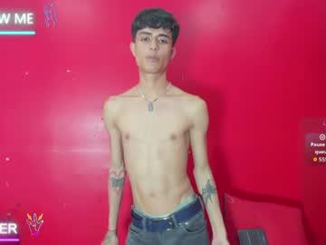 Watch oliverboy2005 performing live on BoomCams free cam network