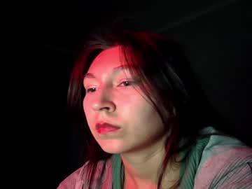 Watch oraandreoni performing live on BoomCams free cam network