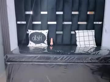 Watch oriana_martinez_a performing live on BoomCams free cam network