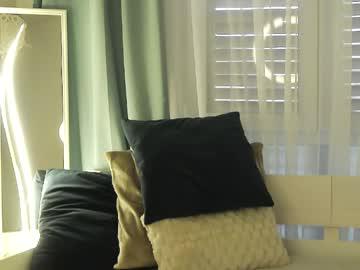 Watch orianawade performing live on BoomCams free cam network