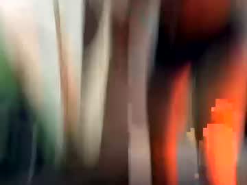 Watch ouro1556 performing live on BoomCams free cam network