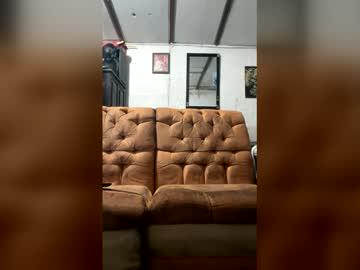 Watch panthers_room performing live on BoomCams free cam network