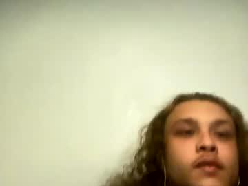 Watch papigrande2004 performing live on BoomCams free cam network