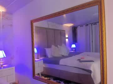 Watch parisrose__ performing live on BoomCams free cam network