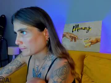Watch patricia_cox performing live on BoomCams free cam network