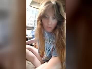 Watch peachytexan performing live on BoomCams free cam network