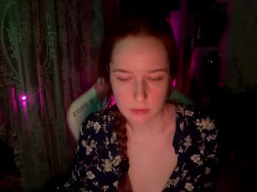Watch pearlprincess_ performing live on BoomCams free cam network