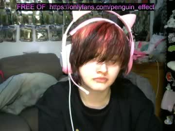 Watch penguin_effect performing live on BoomCams free cam network