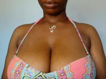 Watch pinkxsugar performing live on BoomCams free cam network