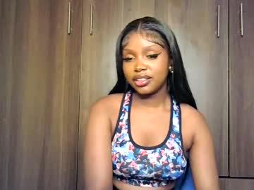Watch pixie_roman performing live on BoomCams free cam network