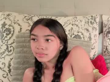 Watch pocahontas_moon performing live on BoomCams free cam network