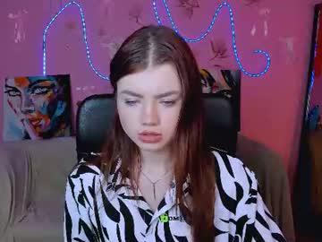 Watch polly_faith performing live on BoomCams free cam network