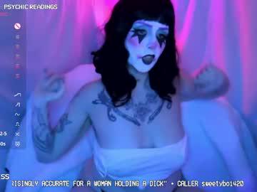 Watch poptwatcam performing live on BoomCams free cam network
