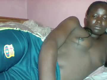 Watch pretty_mine performing live on BoomCams free cam network