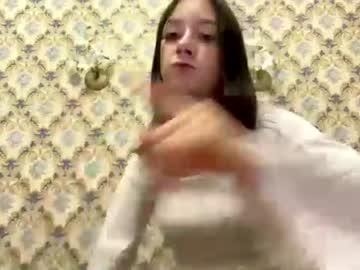 Watch priscilladyda performing live on BoomCams free cam network